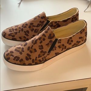 Tan cheetah slip sneaker